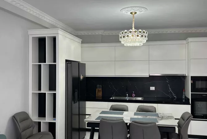 Shtepi me qera 2+1 ne Tirane - 550 Euro