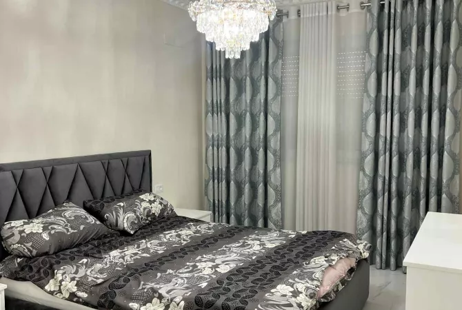 Shtepi me qera 2+1 ne Tirane - 550 Euro