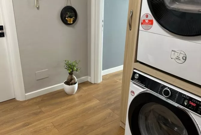 Shtepi me qera 2+1 ne Tirane - 800 Euro