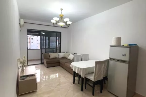 Casa in affitto 2+1 a Tirana - 45,000 Leke