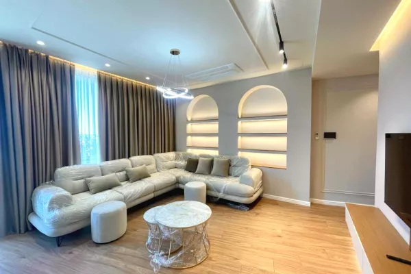 Shtepi me qera Apartament ne Tirane, 2+1, Mobilimi E mobiluar, Pagesa 2,300  Euro.