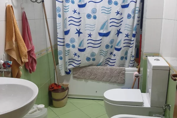 Shtepi me qera Apartament ne Tirane, 2+1, Mobilimi E mobiluar, Pagesa 45,000  Leke.