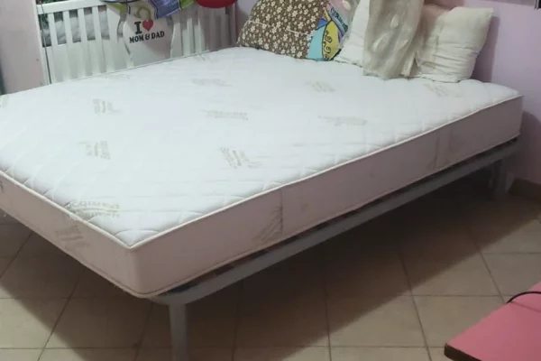 Shtepi me qera Apartament ne Tirane, 2+1, Mobilimi E mobiluar, Pagesa 50,000  Leke.