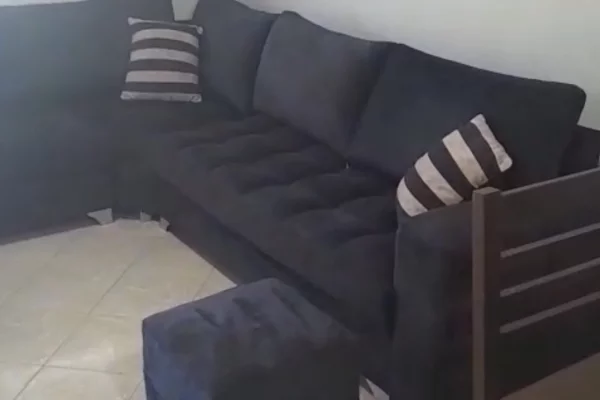 Shtepi me qera 2+1 ne Tirane - 50,000 Leke