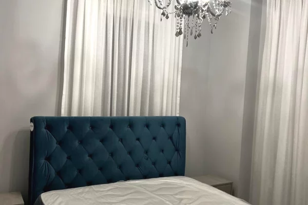 Shtepi me qera 2+1 ne Tirane - 750 Euro