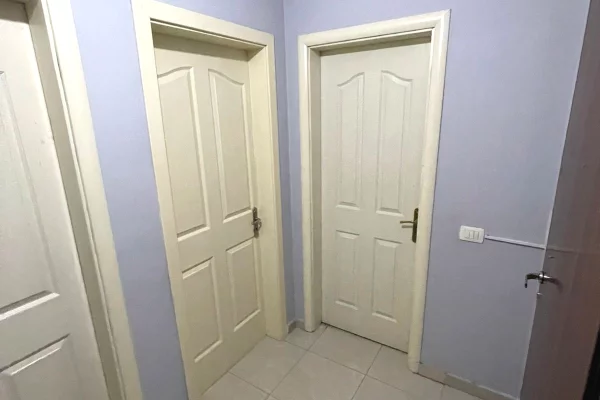 Shtepi me qera 1+1 ne Tirane - 30,000 Leke