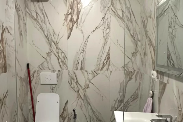 Shtepi me qera Apartament ne Tirane, 2+1, Mobilimi E mobiluar, Pagesa 550  Euro.