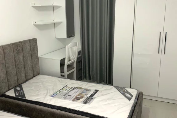 Shtepi me qera 2+1 ne Tirane - 700 Euro