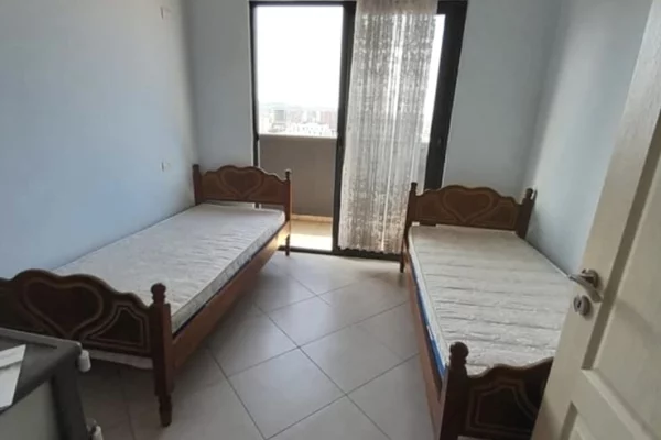 Shtepi me qera 2+1 ne Tirane - 45,000 Leke