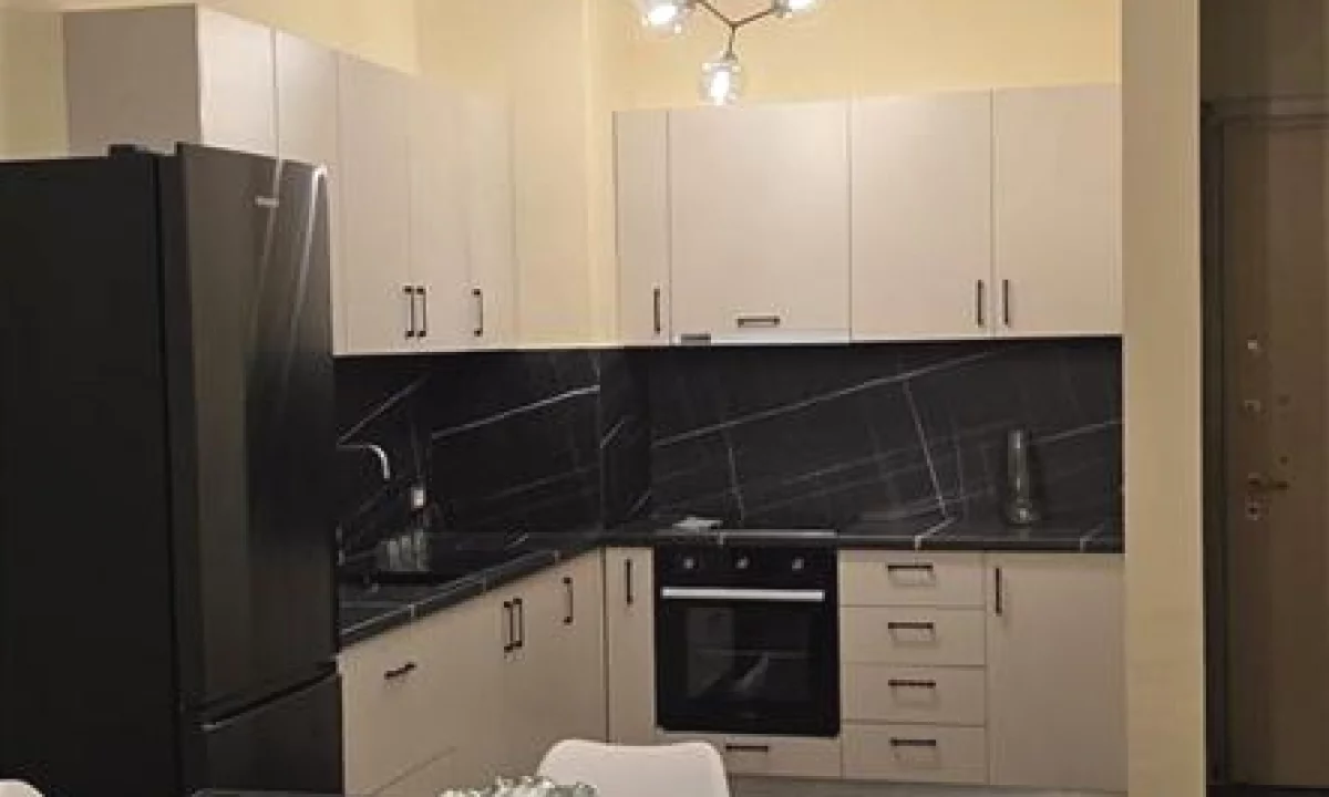 Shtepi me qera Apartament ne Tirane, 2+1, Mobilimi E mobiluar, Pagesa 50,000  Leke.