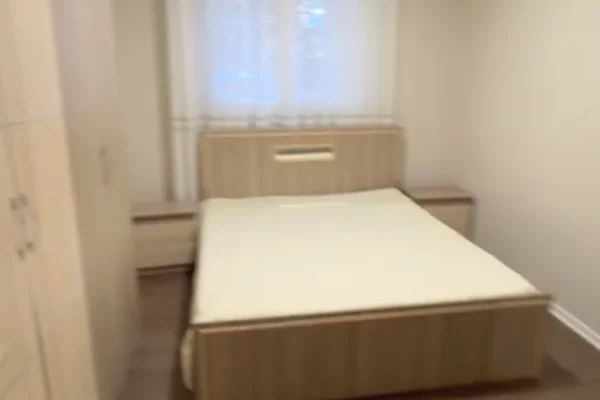 Shtepi me qera 2+1 ne Tirane - 55,000 Leke