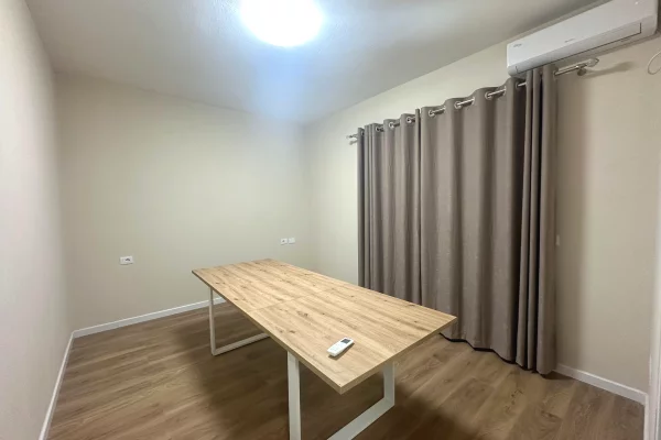 Shtepi me qera Apartament ne Tirane, 2+1, Mobilimi E mobiluar, Pagesa 500  Euro.