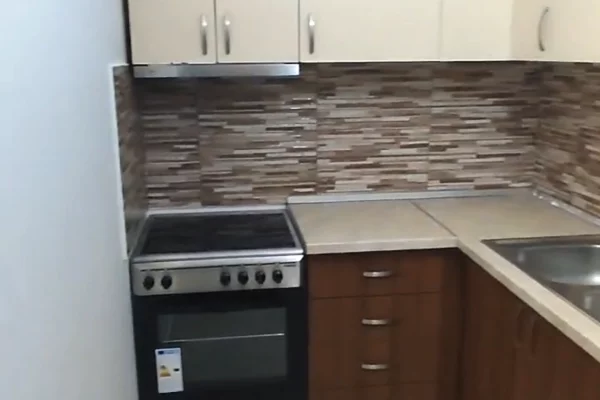 Shtepi me qera 2+1 ne Tirane - 60,000 Leke