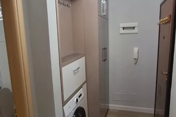 Shtepi me qera 1+1 ne Tirane - 550 Euro