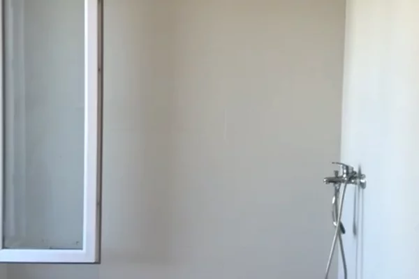 Shtepi me qera Apartament ne Tirane, 2+1, Mobilimi E mobiluar, Pagesa 55,000  Leke.