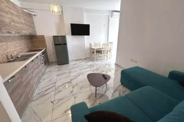 Shtepi me qera 1+1 ne Tirane - 45,000 Leke