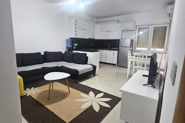 House for Rent 2+1 in Tirana - 43,000 Leke