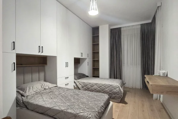 Shtepi me qera Apartament ne Tirane, 2+1, Mobilimi E mobiluar, Pagesa 65,000  Leke.