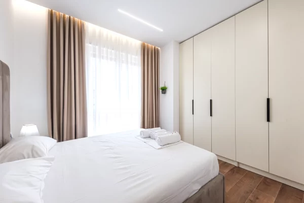 Shtepi me qera Apartament ne Tirane, 1+1, Mobilimi E mobiluar, Pagesa 70,000  Leke.