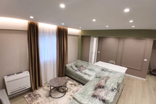 Shtepi me qera Shtepi Private ne Tirane, 1+1, Mobilimi E mobiluar, Pagesa 43,000  Leke.