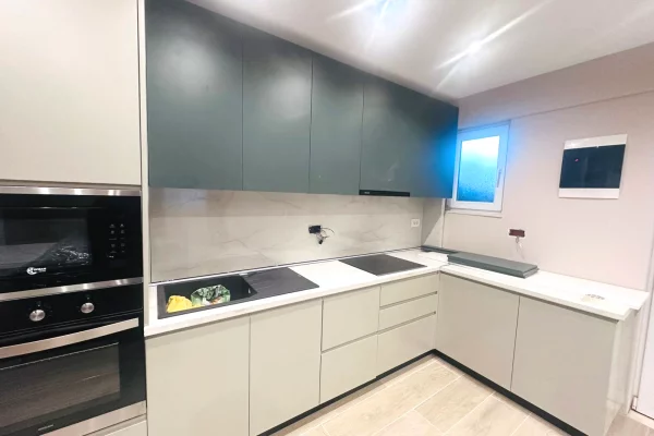 Shtepi me qera Shtepi Private ne Tirane, 1+1, Mobilimi E mobiluar, Pagesa 43,000  Leke.