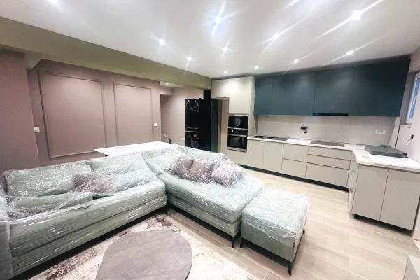 Shtepi me qera 1+1 ne Tirane - 43,000 Leke