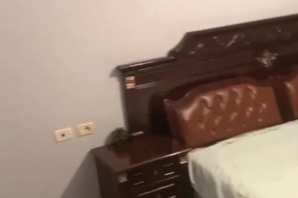 Shtepi me qera Apartament ne Tirane, 2+1, Mobilimi E mobiluar, Pagesa 40,000  Leke.