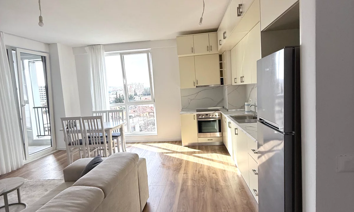 Shtepi me qera Apartament ne Tirane, 2+1, Mobilimi E mobiluar, Pagesa 65,000  Leke.