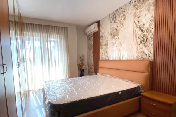Shtepi me qera Apartament ne Tirane, 2+1, Mobilimi E mobiluar, Pagesa 880  Euro.