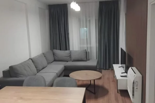 Casa in affitto 1+1 a Tirana - 40,000 Leke