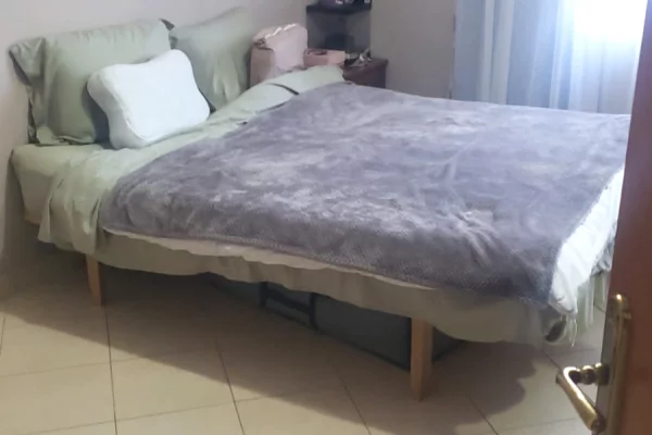 Appartamento in vendita a Tirana 2+1, Arredato