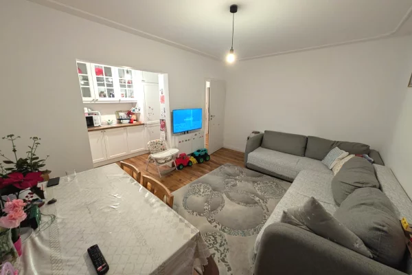 House for Sale 2+1 in Tirana - 16,500,000 Leke