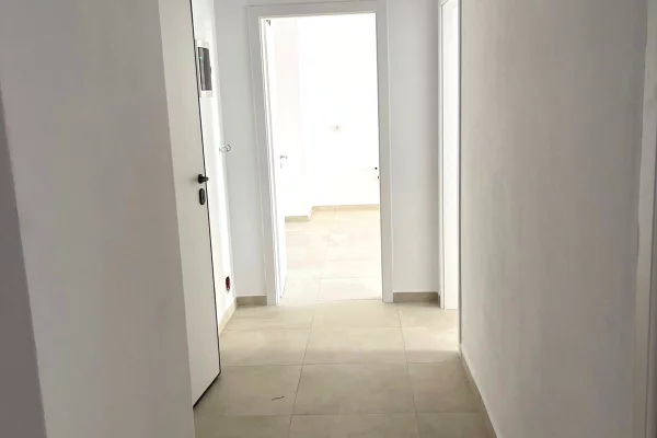 Apartment for sale in Tirana 2+1, Emty