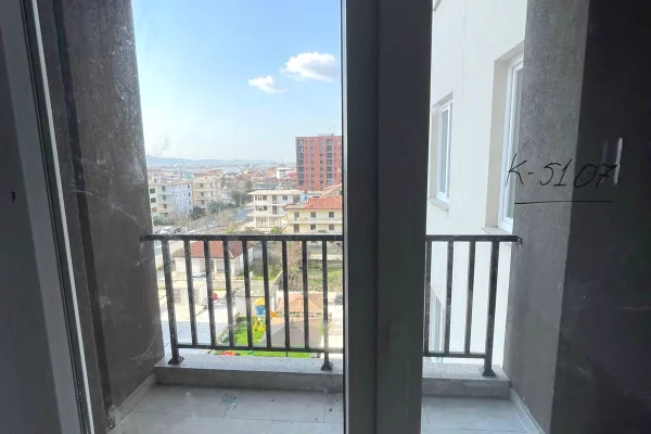 Apartment for sale in Tirana 2+1, Emty