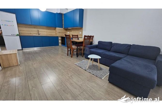 Shtepi me qera 1+1 ne Tirane - 700 Euro
