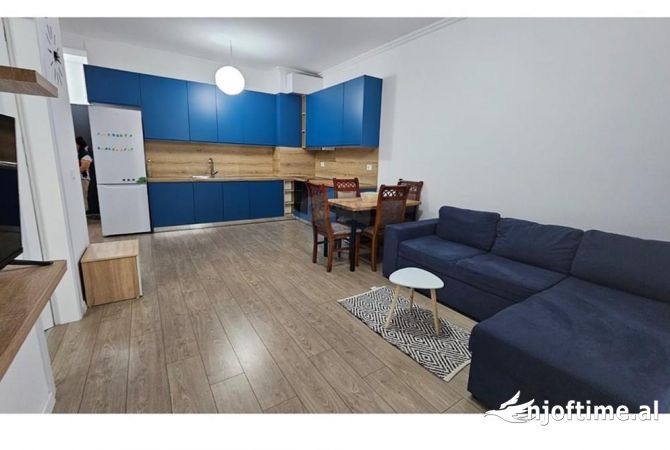 Shtepi me qera 1+1 ne Tirane - 700 Euro
