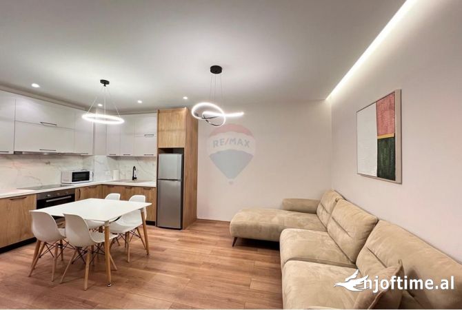 Shtepi ne shitje 1+1 ne Tirane - 180,000 Euro