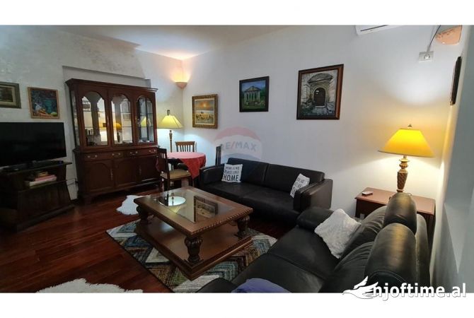 JEPET 1+1 ME QIRA TE GARDA