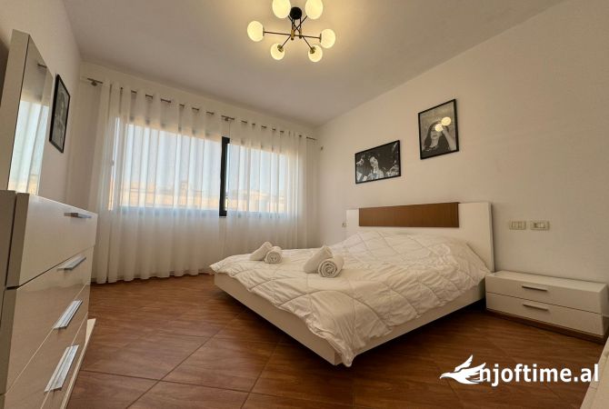 Shtepi me qera 2+1 ne Tirane - 550 Euro