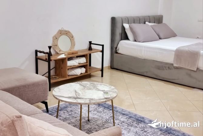 Shtepi me qera Garsoniere ne Vlore - 250 Euro