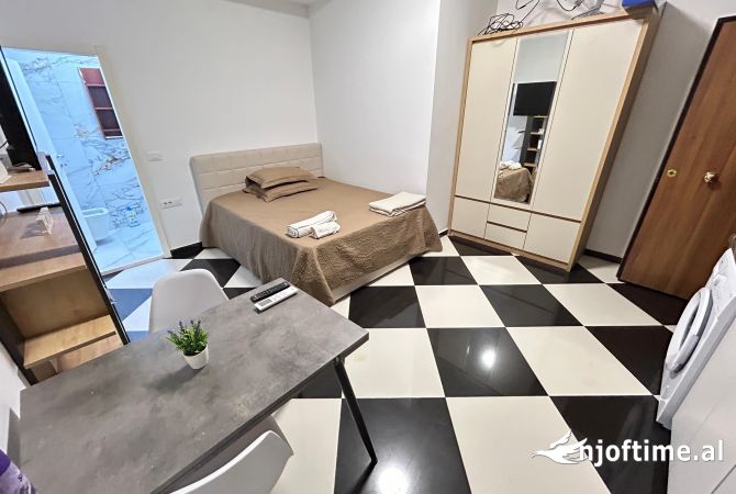 Casa in affitto Garsoniere a Tirana - 350 Euro
