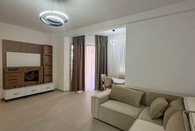 Shtepi me qera 2+1 ne Tirane - 600 Euro