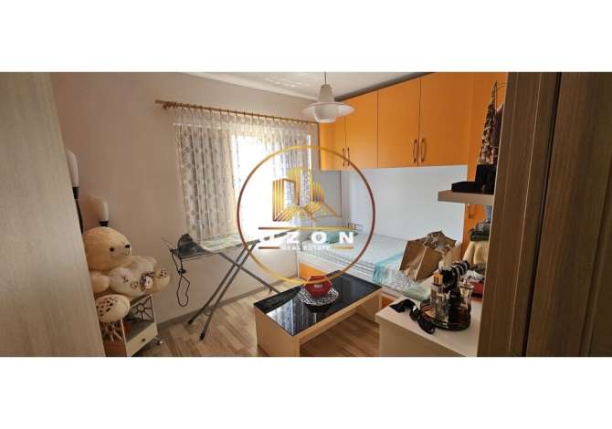 Shtepi me qera Apartament ne Tirane, 3+1, Mobilimi E mobiluar, Pagesa 850  Euro.