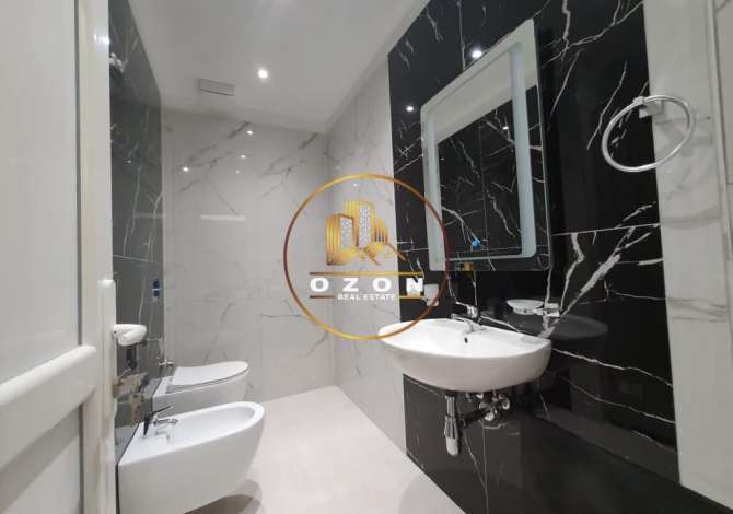 Shtepi ne shitje Apartament ne Tirane, 3+1, Mobilimi E mobiluar, Pagesa 315,000  Euro.