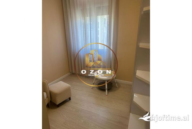 Shtepi me qera 2+1 ne Tirane - 70,000 Leke