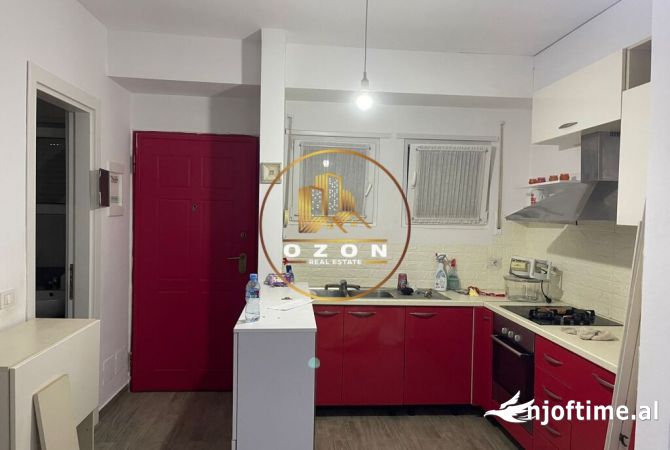 Shtepi me qera 2+1 ne Tirane - 60,000 Leke