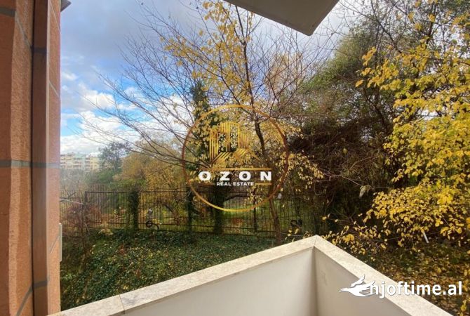 Shtepi me qera Apartament ne Tirane, 2+1, Mobilimi Bosh, pa mobiluar, Pagesa 500  Euro.