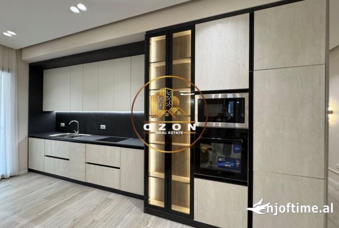 Shtepi me qera 2+1 ne Tirane - 1,300 Euro