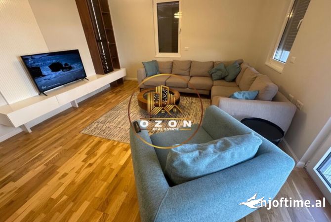 Shtepi me qera 2+1 ne Tirane - 1,500 Euro
