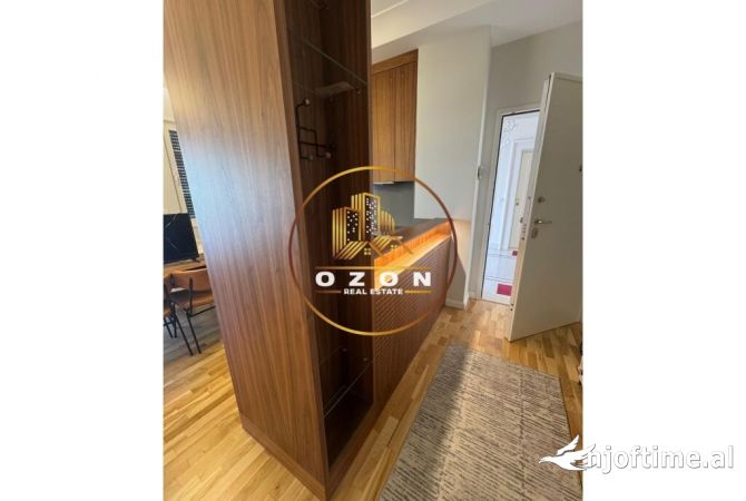 Shtepi me qera Apartament ne Tirane, 2+1, Mobilimi E mobiluar, Pagesa 1,500  Euro.